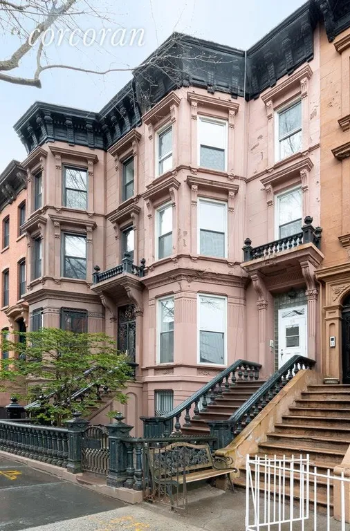 New York City Real Estate | View 84 6th Avenue | 5 Beds, 5 Baths | View 1