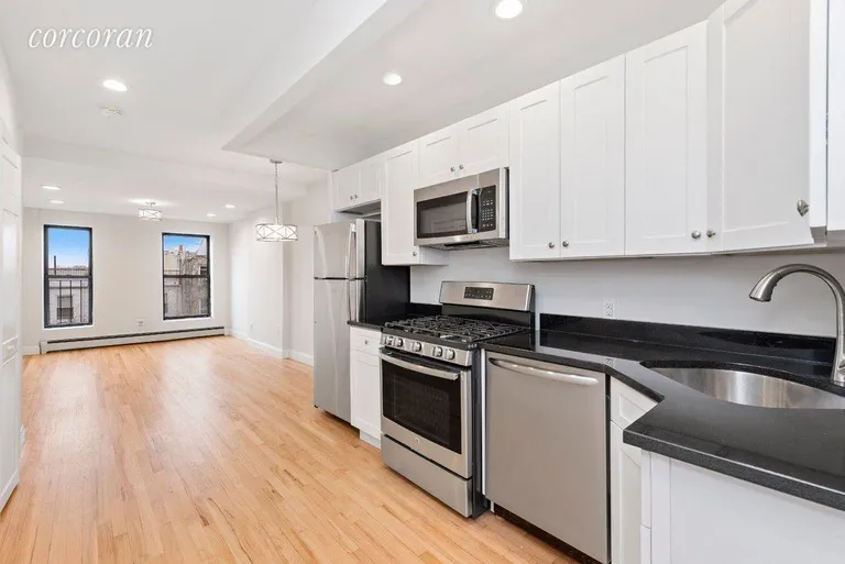 New York City Real Estate | View 18 Tiffany Place, 4R | 1 Bed, 1 Bath | View 1