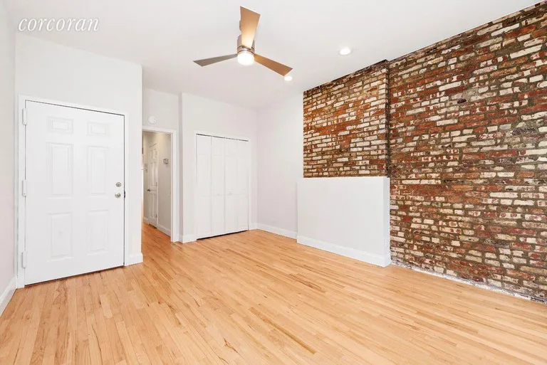 New York City Real Estate | View 18 Tiffany Place, 4R | room 4 | View 5