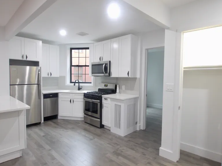 New York City Real Estate | View 603 New Jersey Avenue, 2F | 3 Beds, 1 Bath | View 1