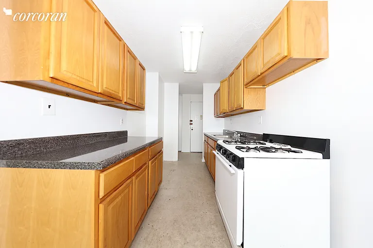 New York City Real Estate | View 47-30 59th Street, 14H | room 7 | View 8