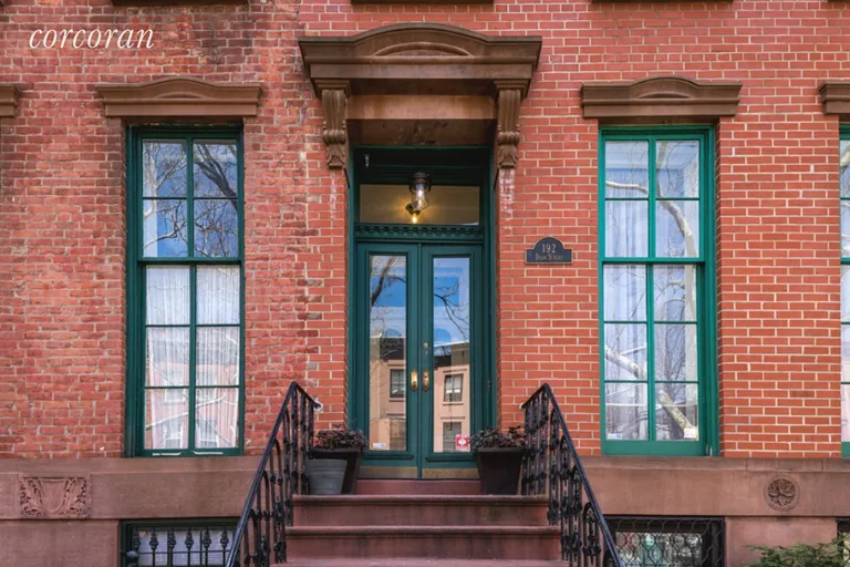 New York City Real Estate | View 192 Dean Street, 2 | 3 Beds, 2 Baths | View 1