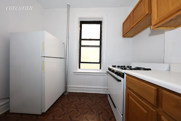 New York City Real Estate | View 31-50 33rd Street, 2C | room 9 | View 10