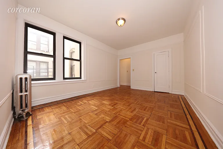 New York City Real Estate | View 31-50 33rd Street, 2C | room 3 | View 4