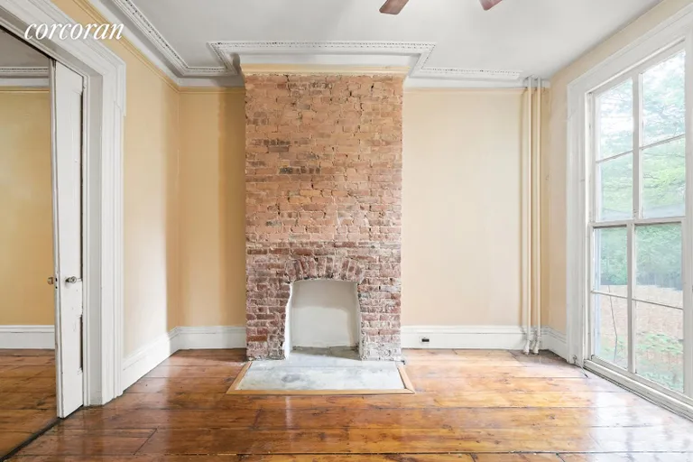 New York City Real Estate | View 41 South Elliott Place | room 3 | View 4