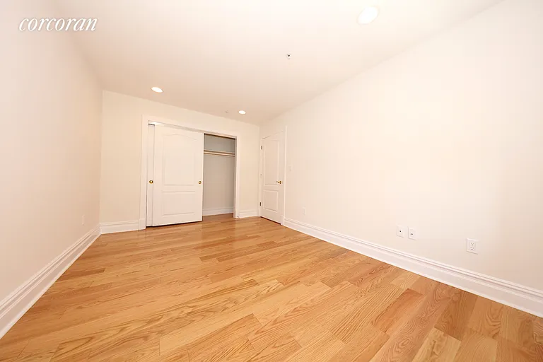 New York City Real Estate | View 19-19 24th Avenue, L401 | room 8 | View 9