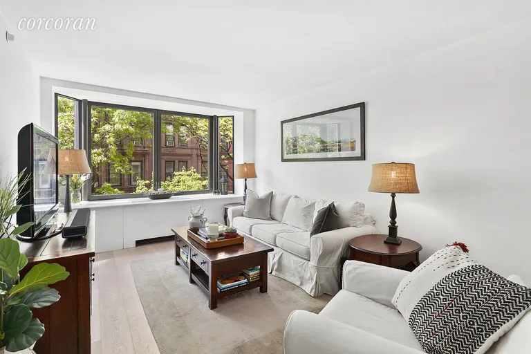 New York City Real Estate | View 101 West 87th Street, 304 | 1 Bed, 1 Bath | View 1