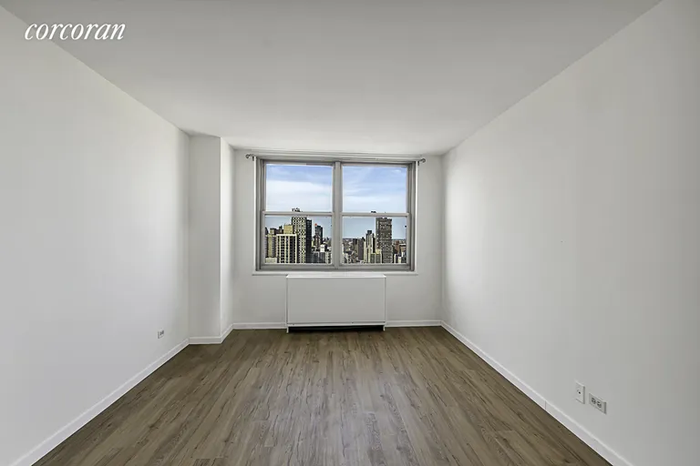 New York City Real Estate | View 301 East 79th Street, 34G | Spacious Bedroom | View 2