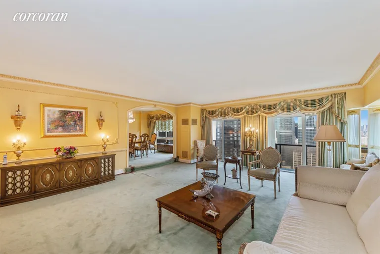 New York City Real Estate | View 100 United Nations Plaza, 42D | 3 Beds, 2 Baths | View 1