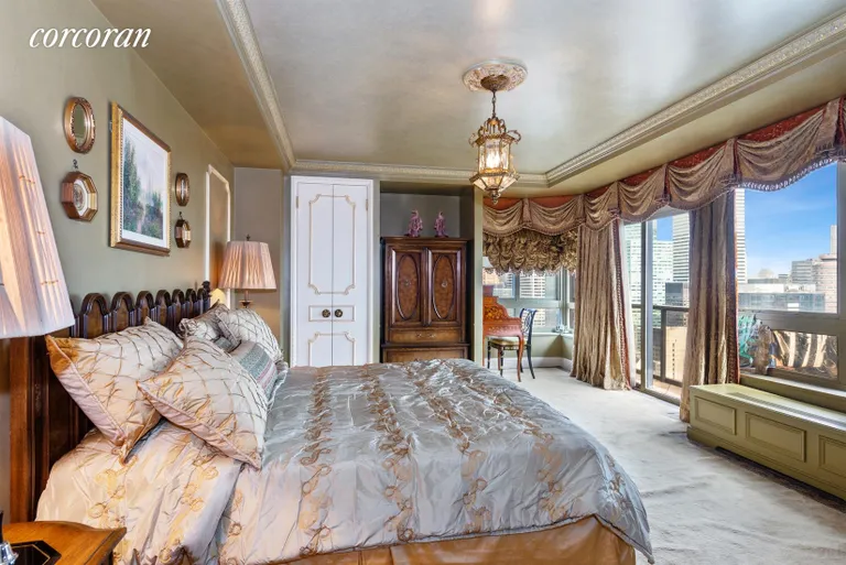 New York City Real Estate | View 100 United Nations Plaza, 42D | Master bedroom with north-facing balcony | View 7