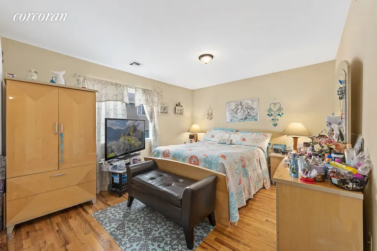 New York City Real Estate | View 2758 Richmond Terrace | room 3 | View 4