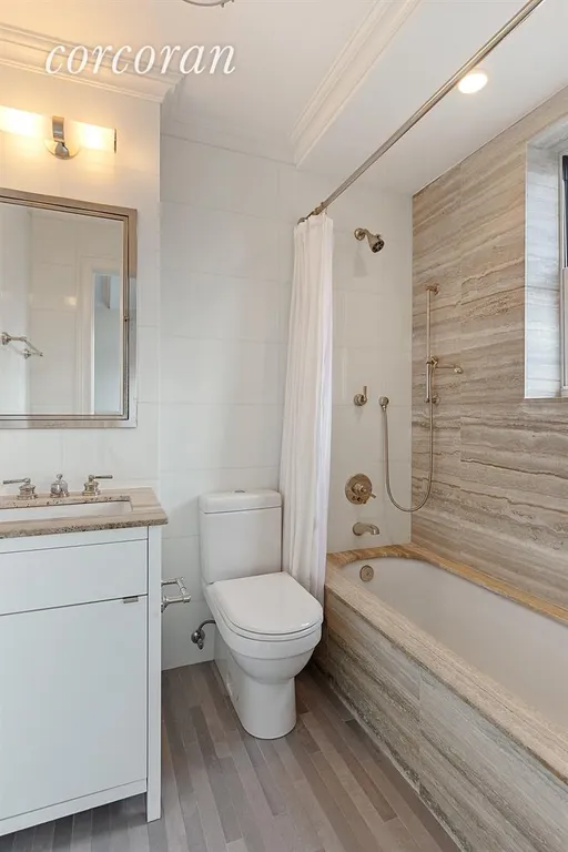 New York City Real Estate | View 165 West 91st Street, 14G | Windowed en-suite master bathroom | View 5