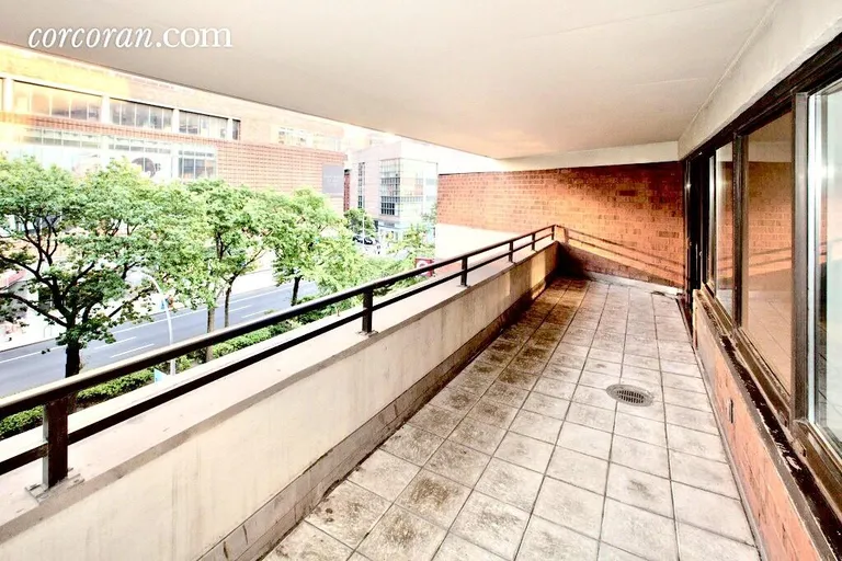 New York City Real Estate | View 1991 Broadway, 3C | room 4 | View 5