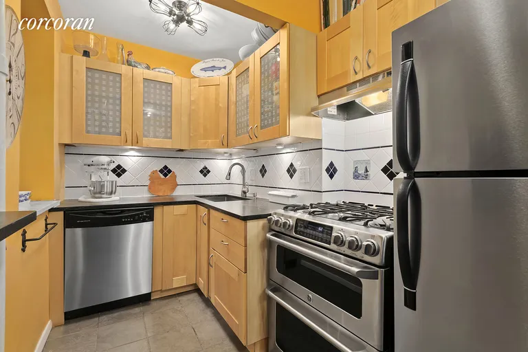 New York City Real Estate | View 4 West 101st Street, 9A | Renovated  with New Appliances | View 2