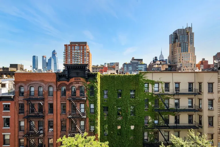New York City Real Estate | View 250 West 15th Street, 6F | 1 Bed, 1 Bath | View 1