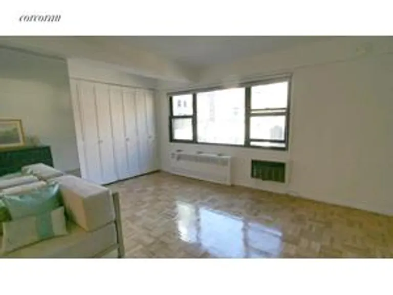 New York City Real Estate | View 335 East 51st Street, 8F | room 3 | View 4