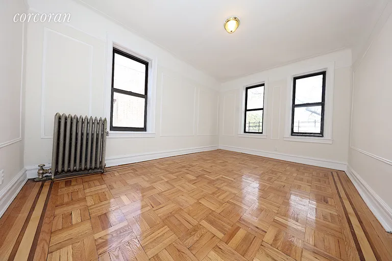 New York City Real Estate | View 31-50 33rd Street, 3D | room 3 | View 4