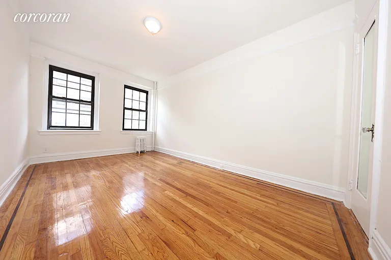 New York City Real Estate | View 25-90 35th Street, 3C | room 4 | View 5