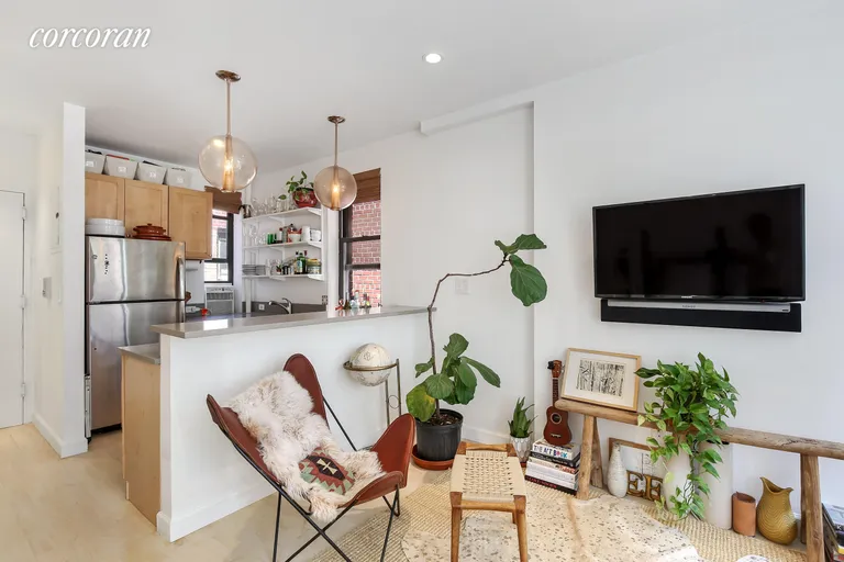 New York City Real Estate | View 332 West 17th Street, 5R | room 1 | View 2