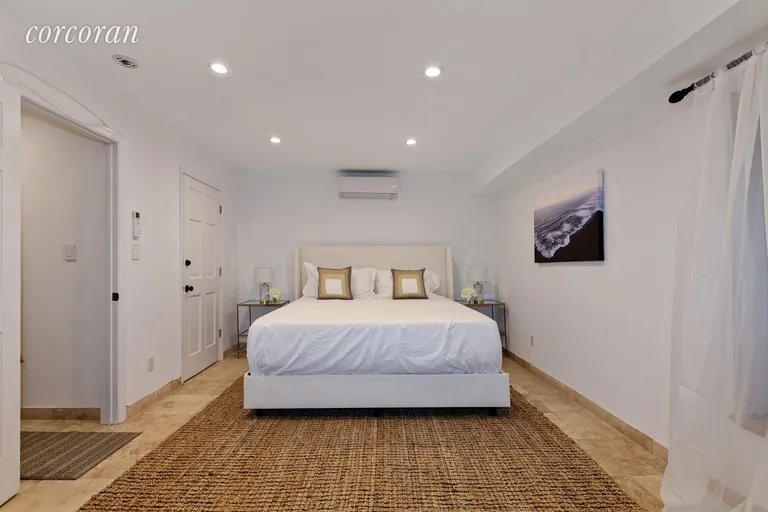 New York City Real Estate | View 216 East 75th Street, PROF E | room 4 | View 5