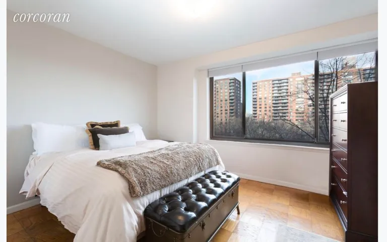New York City Real Estate | View 372 Central Park West, 6Y | room 1 | View 2