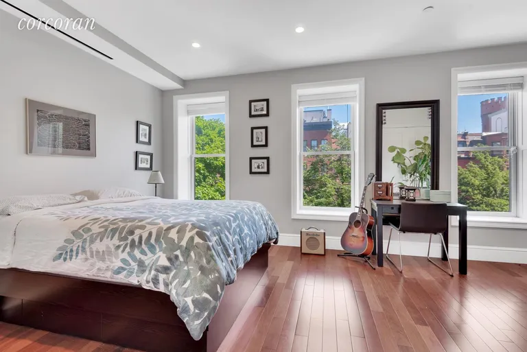 New York City Real Estate | View 1082 Dean Street, 3 | room 2 | View 3