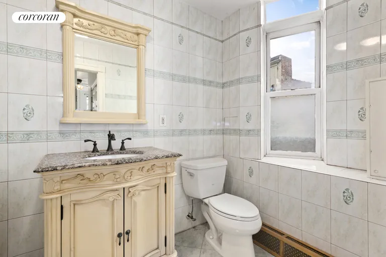 New York City Real Estate | View 380-382 Lewis Avenue, 4B | room 3 | View 4