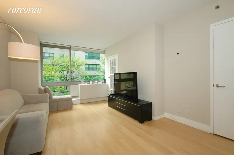 New York City Real Estate | View 242 East 25th Street, 3C | room 1 | View 2