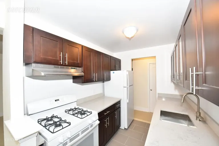 New York City Real Estate | View 200 West Kingsbridge Road, 3K | room 1 | View 2