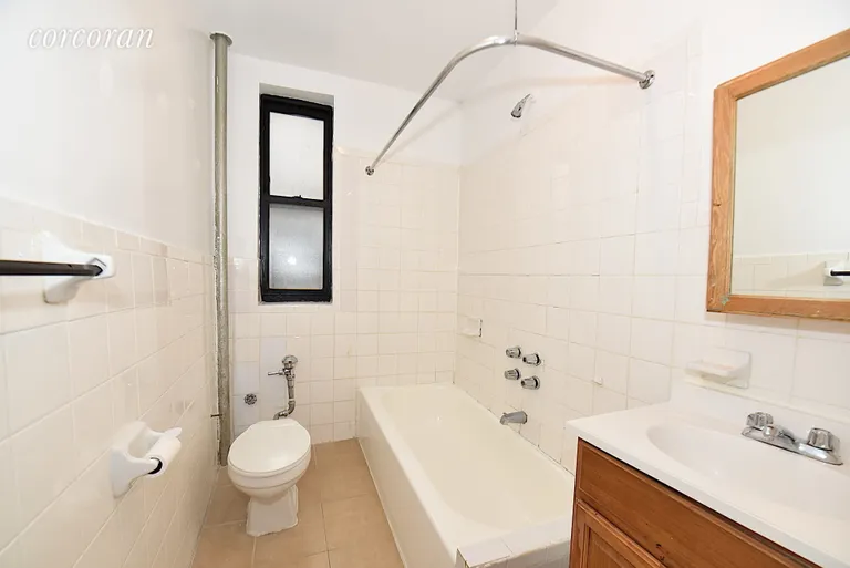 New York City Real Estate | View 2226 Loring Place North, 33 | room 7 | View 8