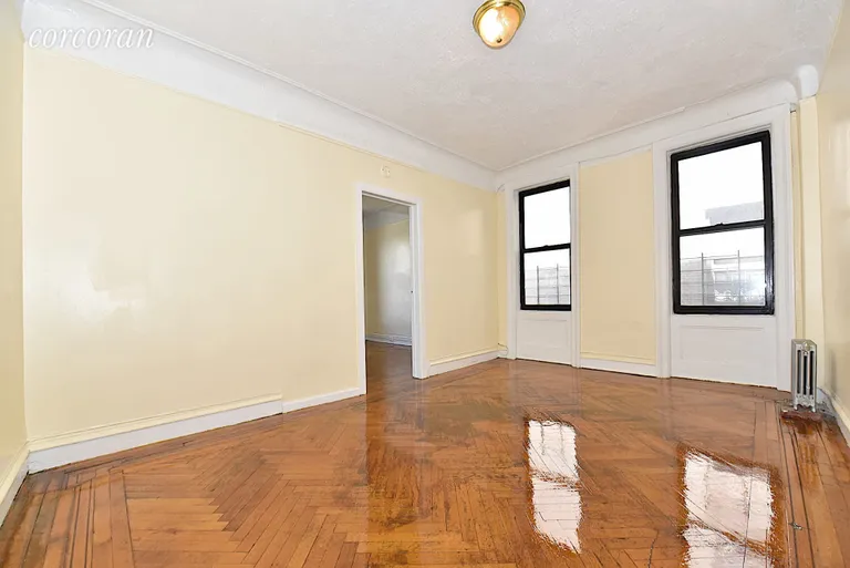 New York City Real Estate | View 2226 Loring Place North, 33 | 2 Beds, 1 Bath | View 1