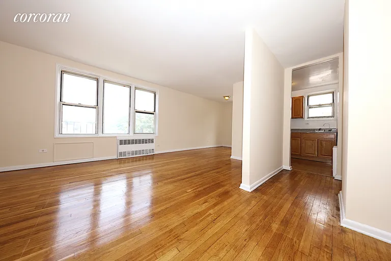 New York City Real Estate | View 38-15 Bowne Street, 3G | room 3 | View 4