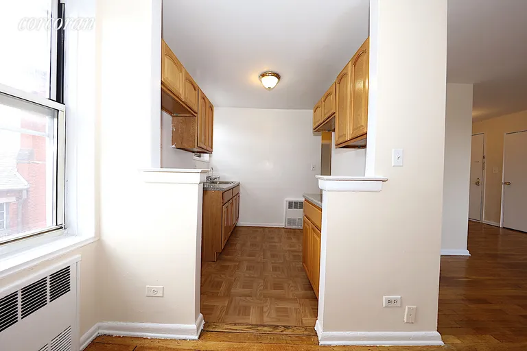 New York City Real Estate | View 38-15 Bowne Street, 3G | room 10 | View 11