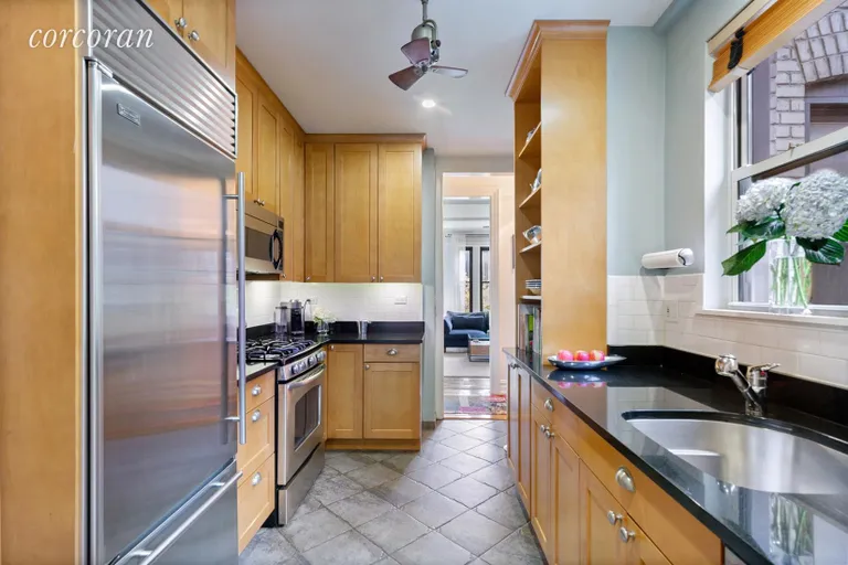 New York City Real Estate | View 150 West 95th Street, 7C | Kitchen | View 3