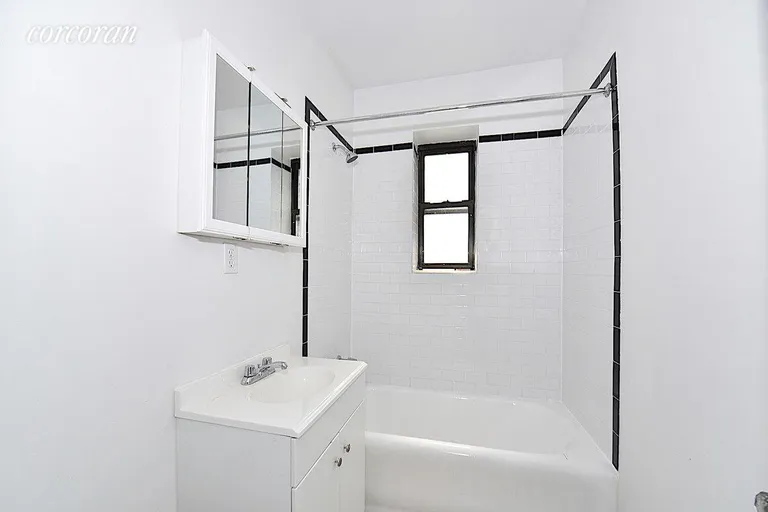 New York City Real Estate | View 25-90 35th Street, 4F | room 7 | View 8