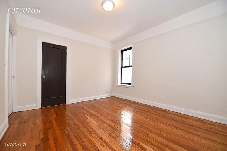 New York City Real Estate | View 25-41 30th Road, 2J | room 7 | View 8