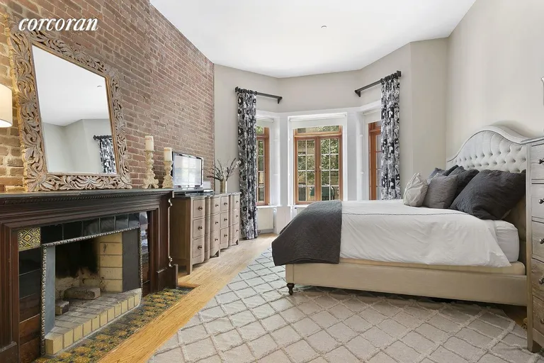 New York City Real Estate | View 31 West 82nd Street, PARLOR | Master Bedroom with Fireple | View 6