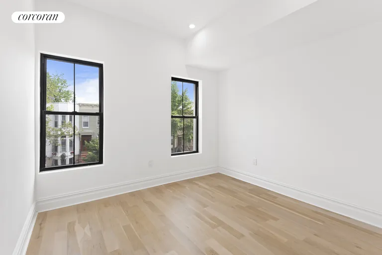 New York City Real Estate | View 667 Decatur Street | room 3 | View 4