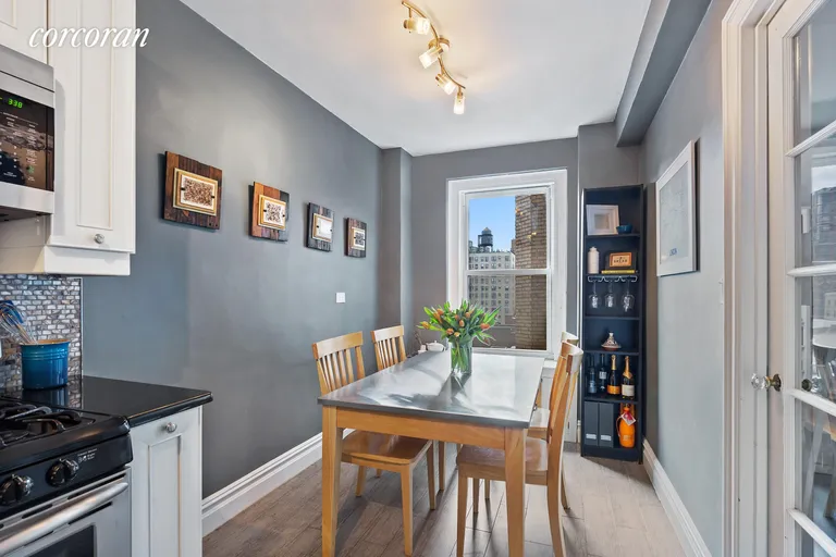 New York City Real Estate | View 200 West 108th Street, 11C | Separate Dining Area | View 4