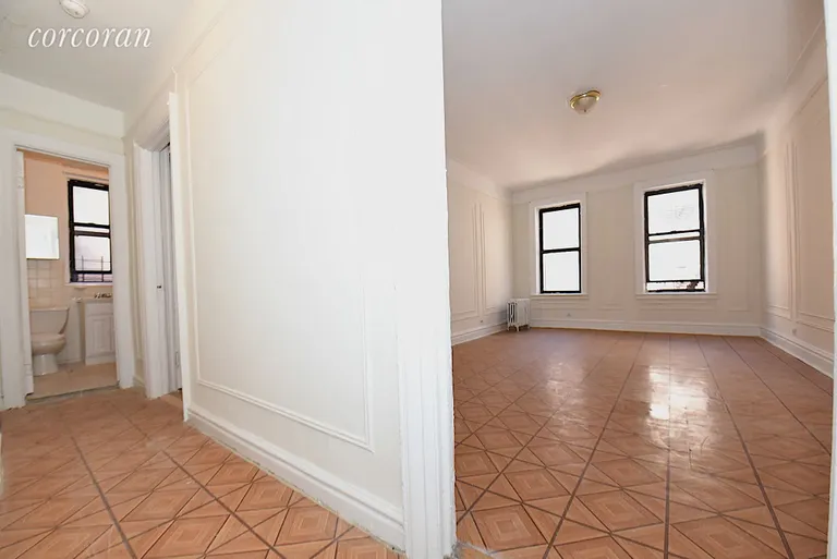 New York City Real Estate | View 2695 Briggs Avenue, E4 | room 4 | View 5
