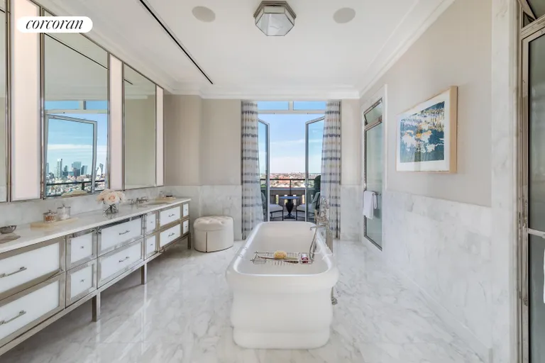 New York City Real Estate | View 20 East End Avenue, PH | Master Bathroom | View 11