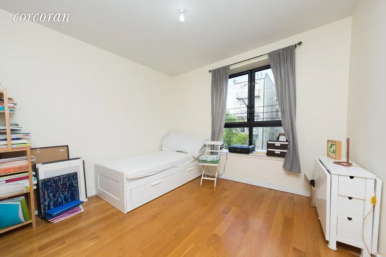New York City Real Estate | View 130 DIAMOND STREET, 2B | room 3 | View 4