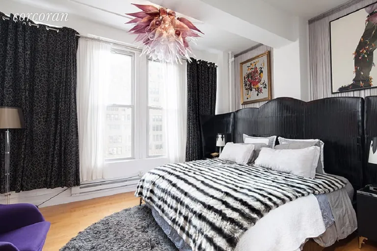 New York City Real Estate | View 208 West 30th Street, 1002 | room 4 | View 5