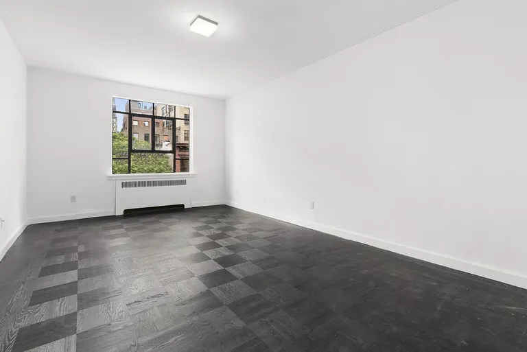 New York City Real Estate | View 250 West 24th Street, 5FW | 1 Bed, 1 Bath | View 1