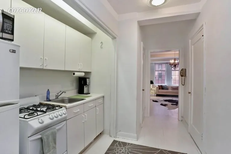 New York City Real Estate | View 470 West 24th Street, 4F | room 2 | View 3