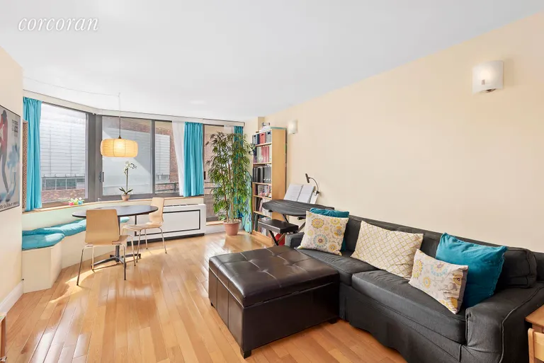 New York City Real Estate | View 1991 Broadway, 9A | 2 Beds, 2 Baths | View 1