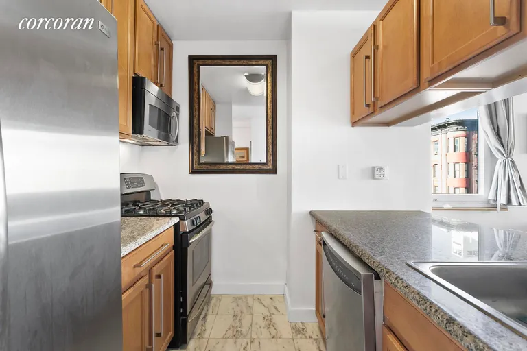 New York City Real Estate | View 393 West 49th Street, 4R | 5 | View 3