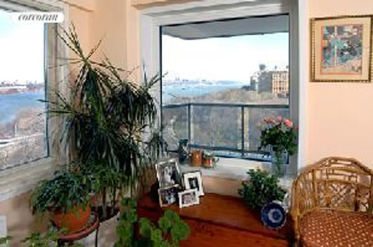 New York City Real Estate | View 60 Riverside Drive, 14G | room 4 | View 5
