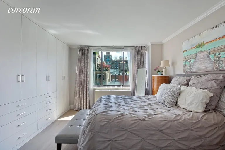 New York City Real Estate | View 343 East 74th Street, 9L | room 3 | View 4
