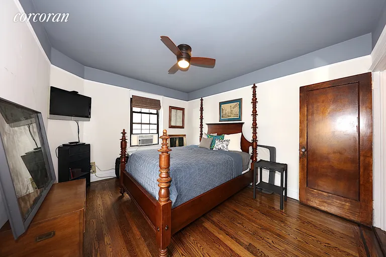 New York City Real Estate | View 25-90 35th Street, 6G | room 4 | View 5